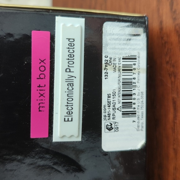 NEW Mixit Silver-Tone Orange Teardrop Pendant Necklace and Earrings Boxed Set - Picture 6 of 6